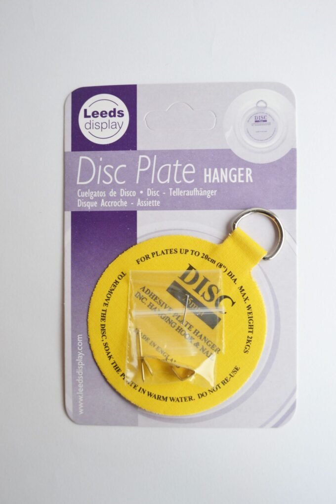 Disc plate hanger